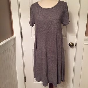 NEW LULAROE LLR DRESS CARLY GRAY ASYMMETRICAL SHORT SLEEVE Size S NWT